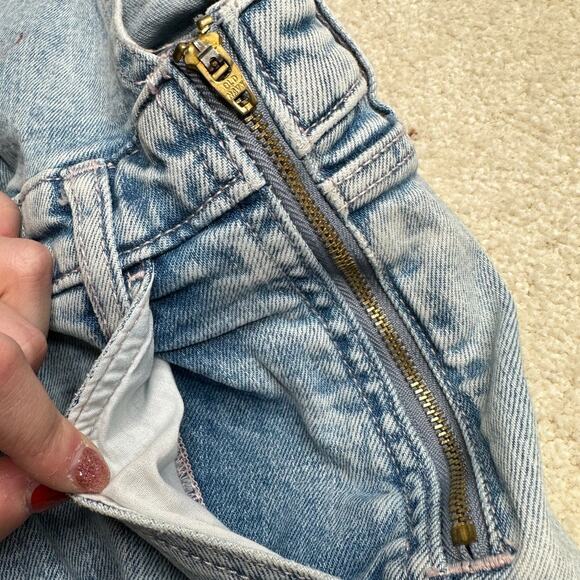 Old Navy: Light Wash Blue Overalls - Picture 7 of 11